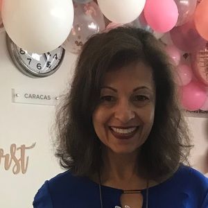 Meet your Posher, Esther